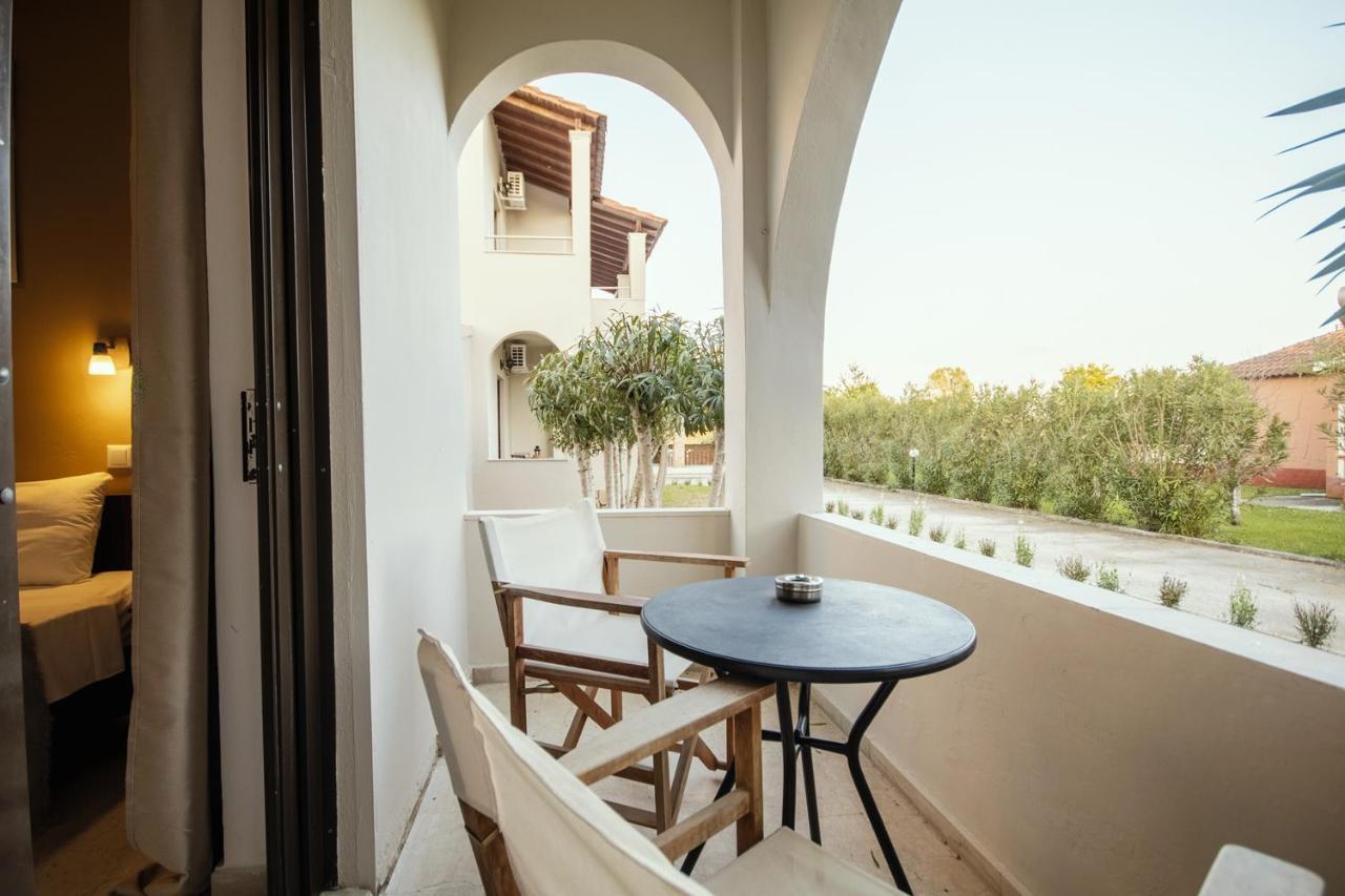 Parakladi Seaside Retreat Melíkia Zewnętrze zdjęcie
